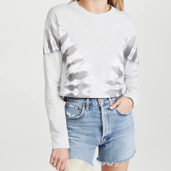 Beyond Yoga - Tie Dye Cropped Sweatshirt & Shorts - Picture 5 of 9